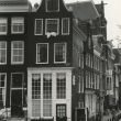 1989: Naast het hoekhuis: Keizersgracht 718: Het woonhuis van Davina van Wely uit 1761