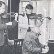 Violisten Dick en Christiaan Bor met Componist G&eacute;za Frid