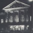 Het Concertgebouw 's avonds feestelijk verlicht