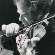 Violist Itzhak Perlman